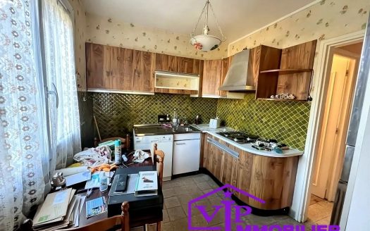 Pavillon 3 chambres dont 1 au RDC Sotteville