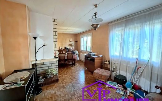 Pavillon 3 chambres dont 1 au RDC Sotteville