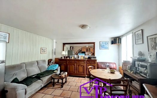 Maison de ville 2 chambres + bureau