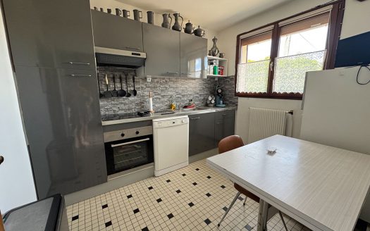 Maison plain-pied Franqueville Saint Pierre 6 pièce(s) 83.4 m2