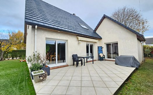 Maison Franqueville Saint Pierre 7 pièce(s) 134 m2