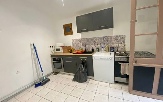 Maison de ville avec garage – 76800 SAINT ETIENNE DU ROUVRAY