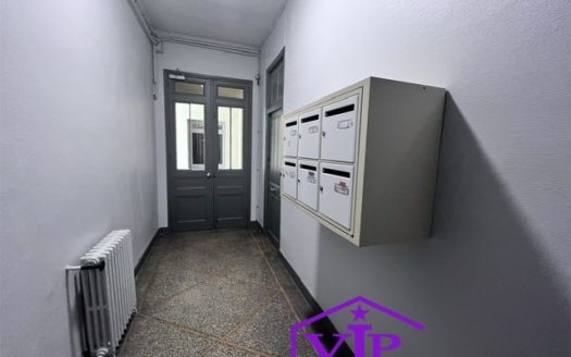 STUDIO ROUEN DROITE 40 m²