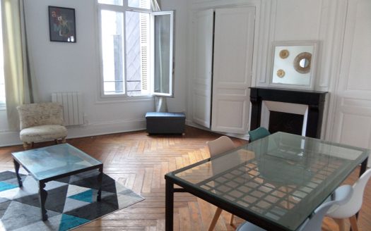 Appartement F3 – 64 m²