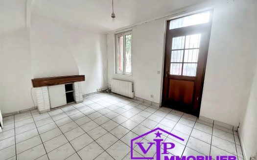 MAISON DE VILLE 3 CHAMBRES