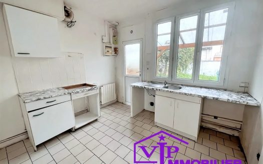 MAISON DE VILLE 3 CHAMBRES