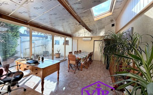 Maison individuelle 3 chambres + bureau