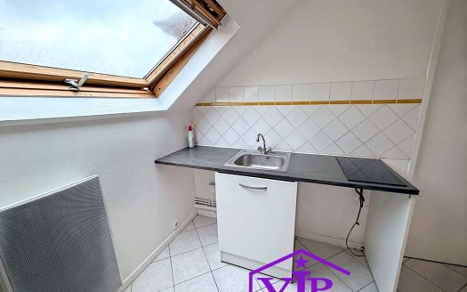 APPARTEMENT F1 BIS ROUEN DROITE