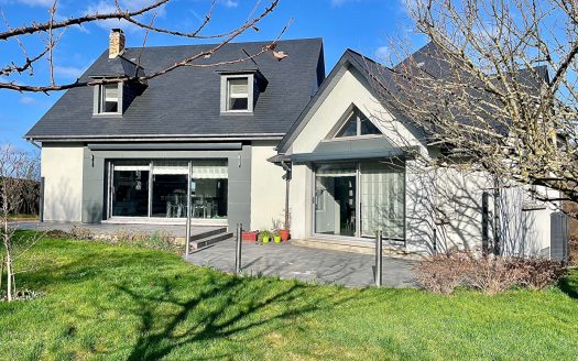 Maison 7 pièces 180 m2