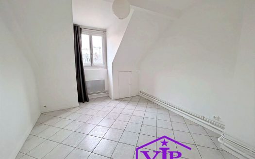 APPARTEMENT F1 BIS ROUEN DROITE