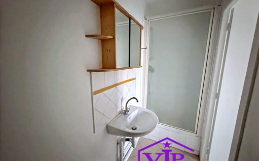 APPARTEMENT F1 BIS ROUEN DROITE