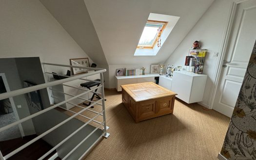 Maison contemporaine Montmain 6 pièces 160 m²