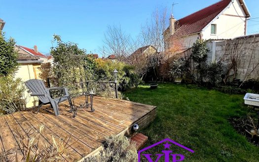 MAISON BRIQUE/SILEX INDIV