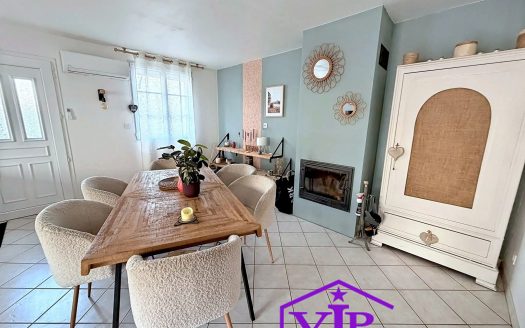 MAISON 4 CHAMBRES DONT 1 AU RDC