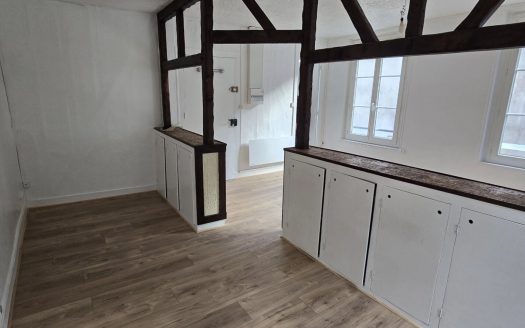 Immeuble Orival 10 pièce(s) 233 m2