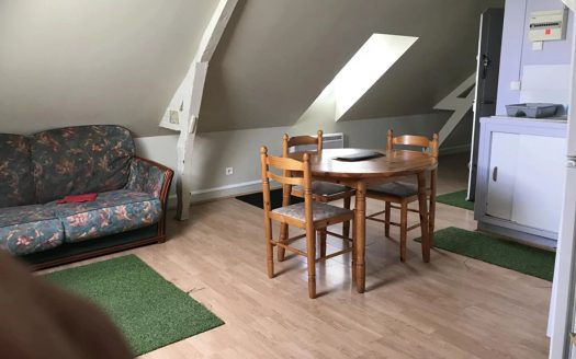 Immeuble Orival 10 pièce(s) 233 m2