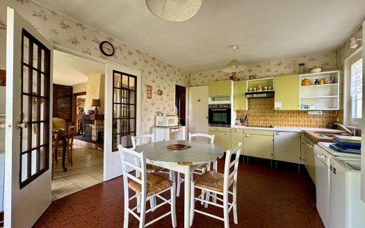 Maison Franqueville Saint Pierre 5 pièce(s) 105 m2