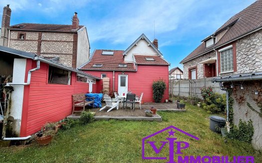 Maison individuelle brique / Silex 3 pièces