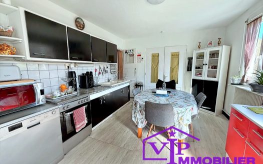 Maison Saint Etienne Du Rouvray 5 pièce(s) 105 m2