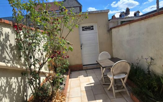 Maison et garage Sotteville