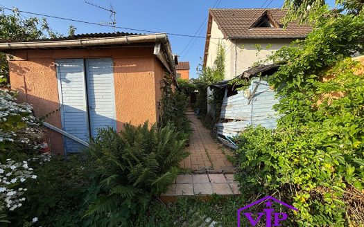 MAISON A RENOVER