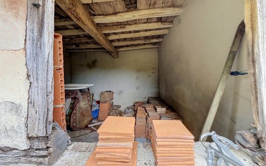 Longère à réhabiliter (924 m² de terrain)