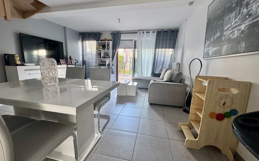 Maison – 76520 FRANQUEVILLE-SAINT-PIERRE