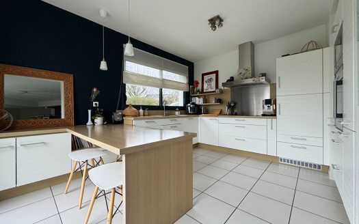 Maison contemporaine Montmain 6 pièces 160 m²